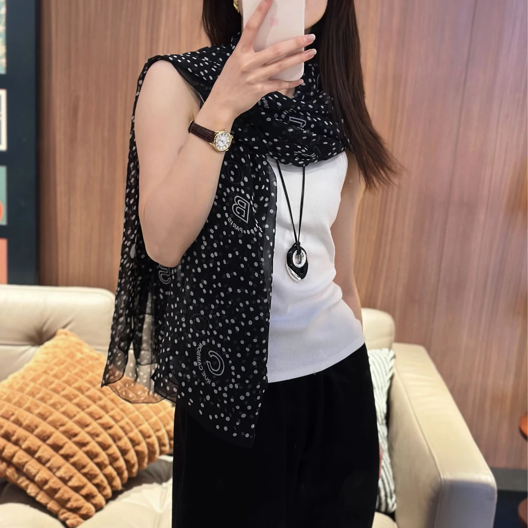 【Rumi时装】百搭宽松春季印花波点桑蚕丝披肩6580pj