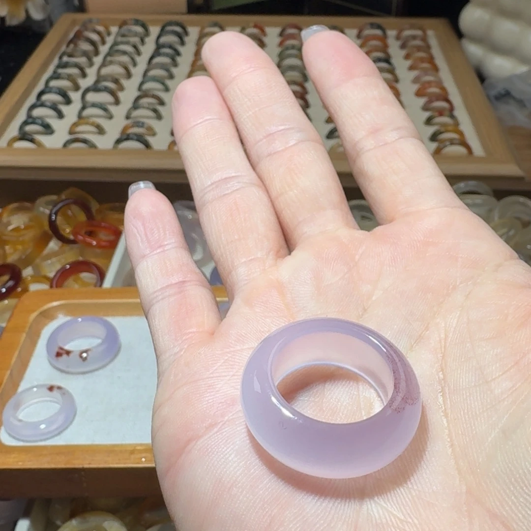 菜***菜玛瑙/玉髓未镶嵌戒圈