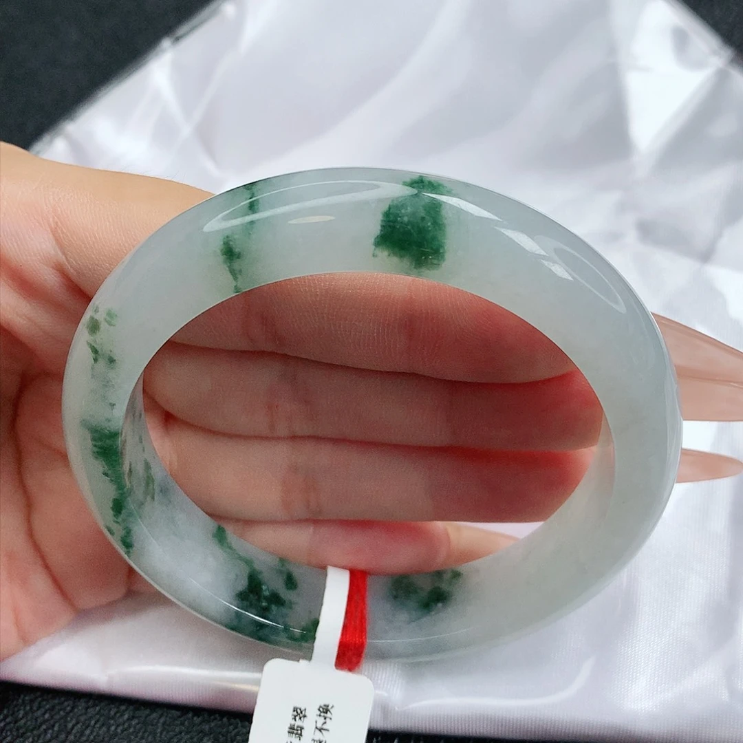 【闪购商品】未镶嵌手镯翡翠，57