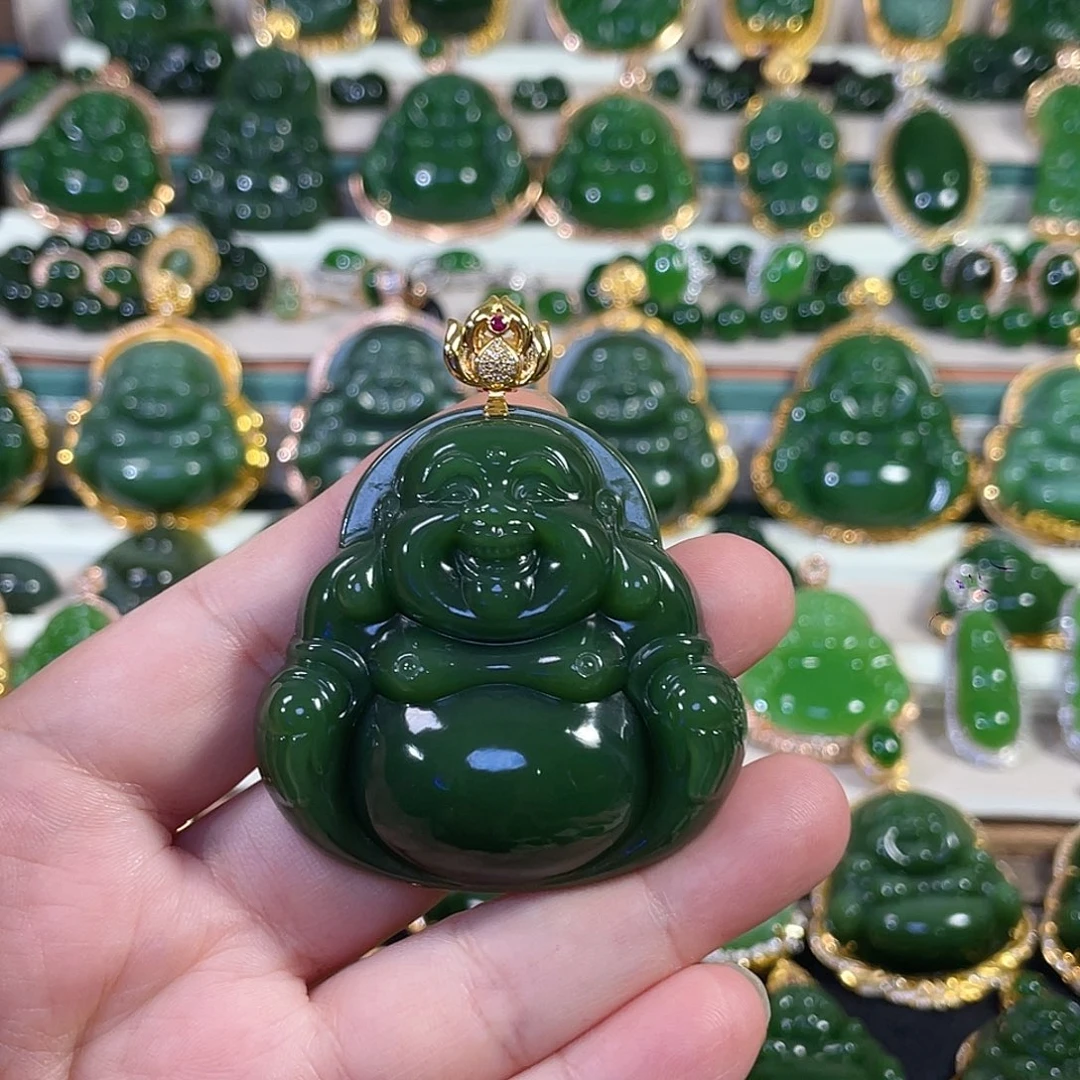 和田玉（碧玉）18K金镶嵌颈饰辣绿佛公50mm