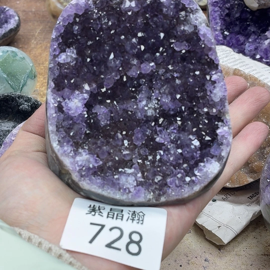 水晶未镶嵌大型摆件（非配饰）