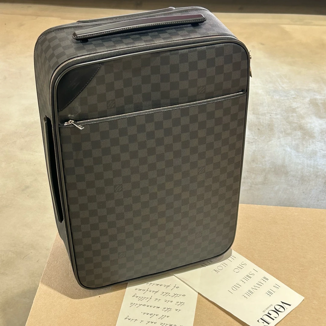 未使用 LouisVuitton/路易威登 LV 行李箱黑色棋盘格38x55x20