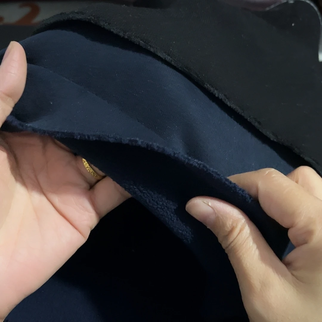 深藏蓝色奥利绒1.8×2米长带螺纹