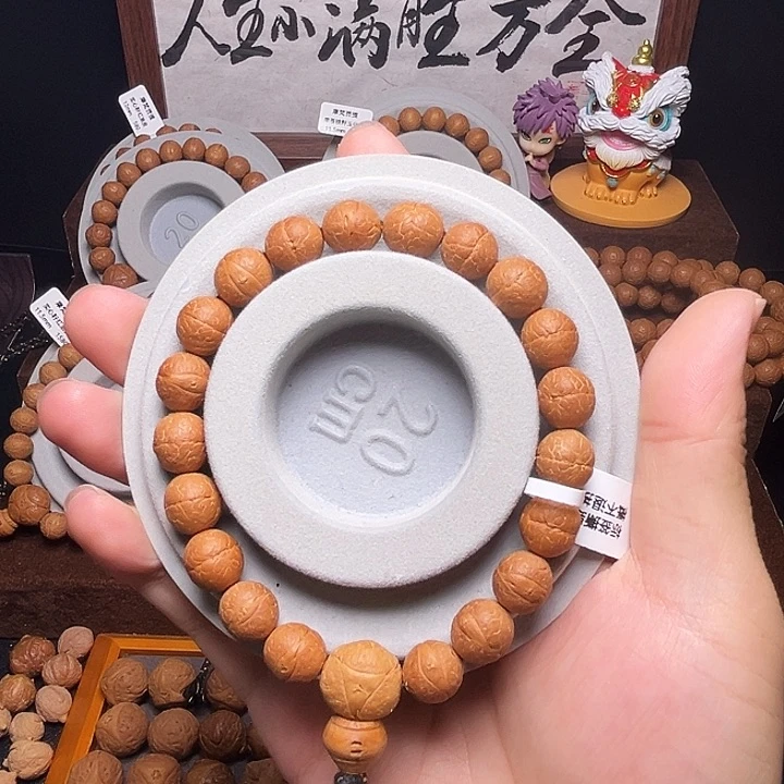 凤眼菩提手串小11mm铁籽油红皮