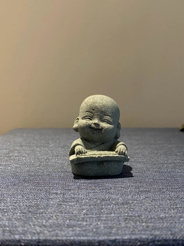 茶宠沙弥，案头摆件