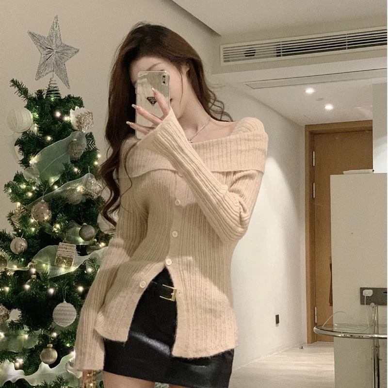 网红气质时尚温柔收腰过年红色针织衫上衣女装秋冬季洋气套头毛衣