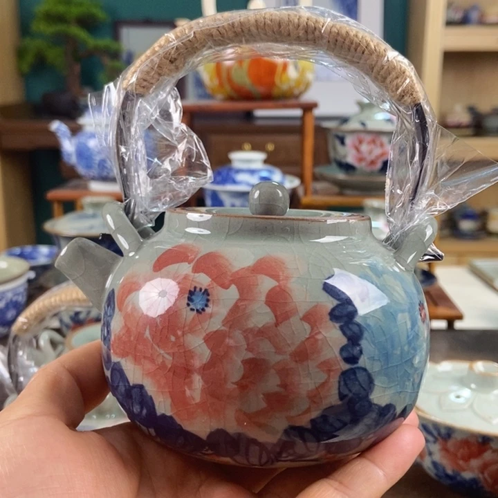 瓷片手工制作工艺精湛等