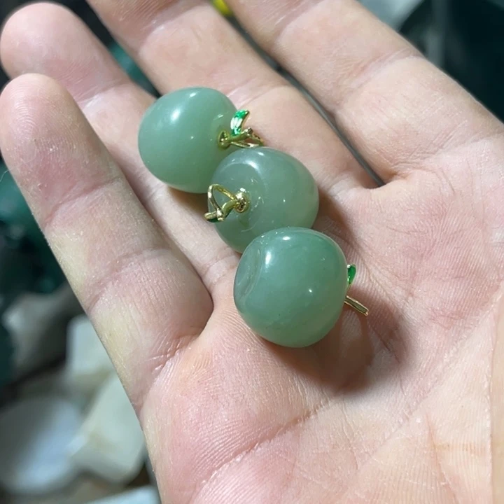 石英质玉未镶嵌吊坠(不含链)