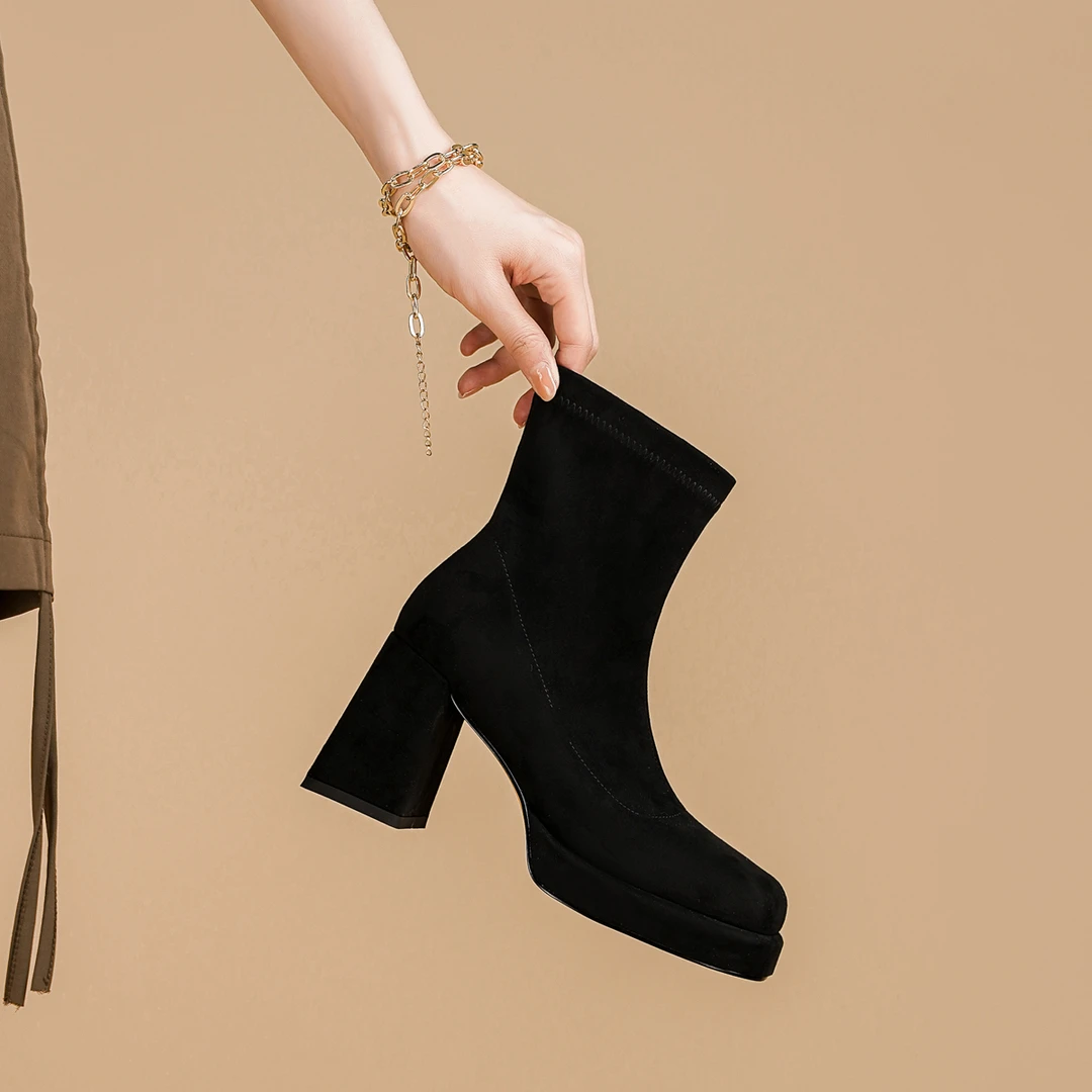 吴大叔秋冬弹力瘦瘦靴时尚厚底筒靴时装靴黑色女靴短靴13-370