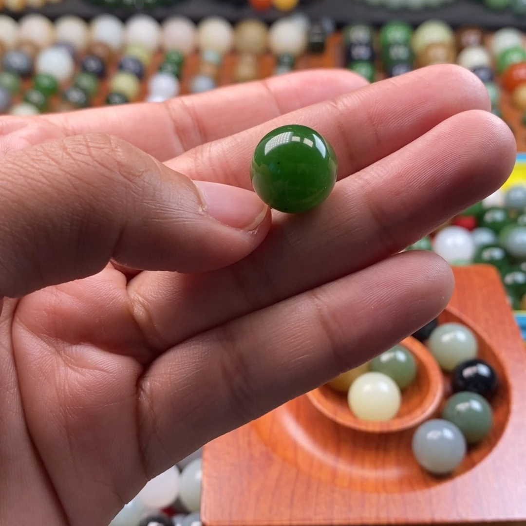 百***兰和田玉未镶嵌珠宝奇石卡14碧玉y