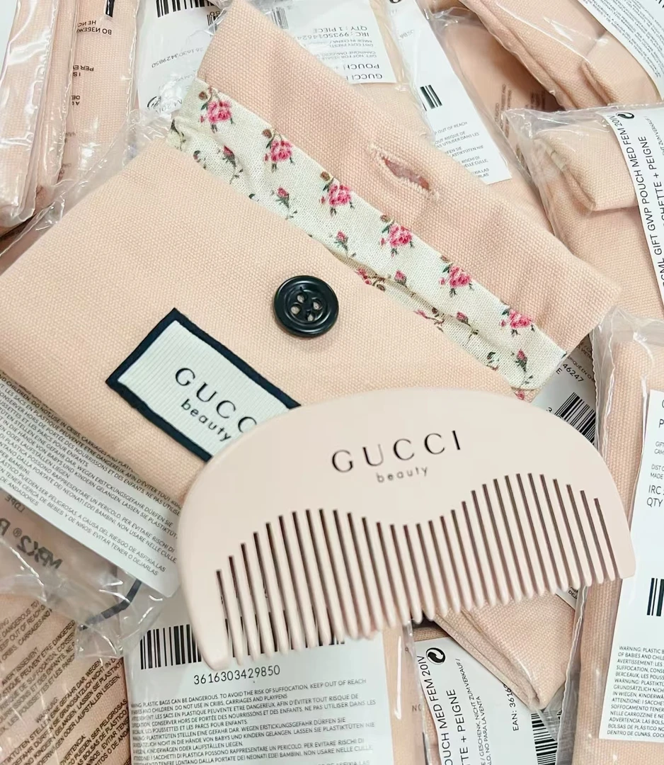 Gucci古驰仙女粉色梳子