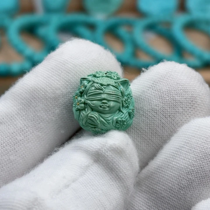 绿松石未镶嵌珠宝奇石