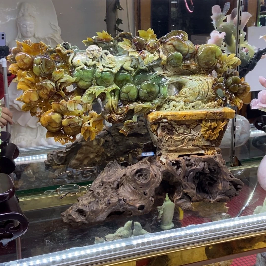 石材天然岫岩玉摆件