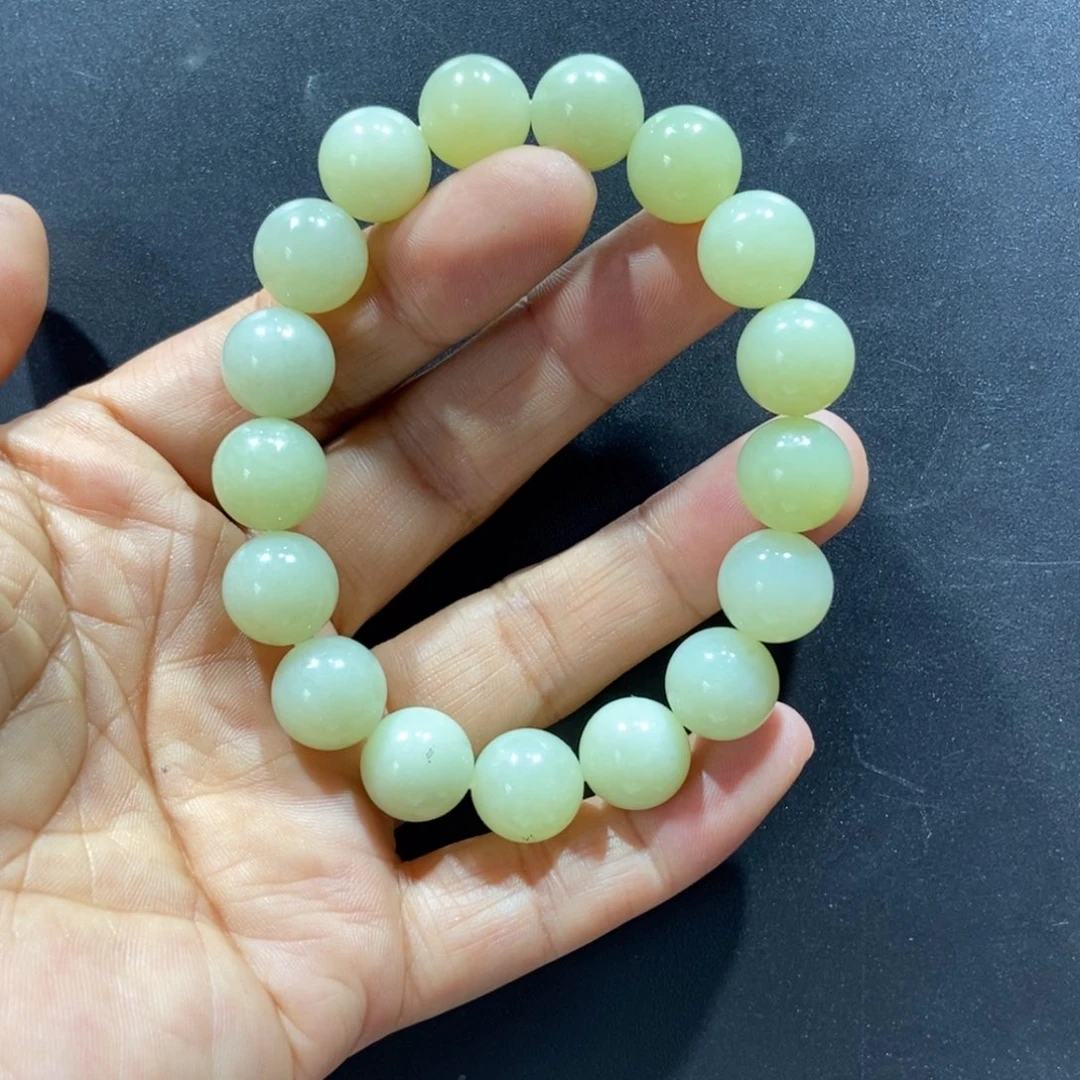 手链未镶嵌和田玉民**谈