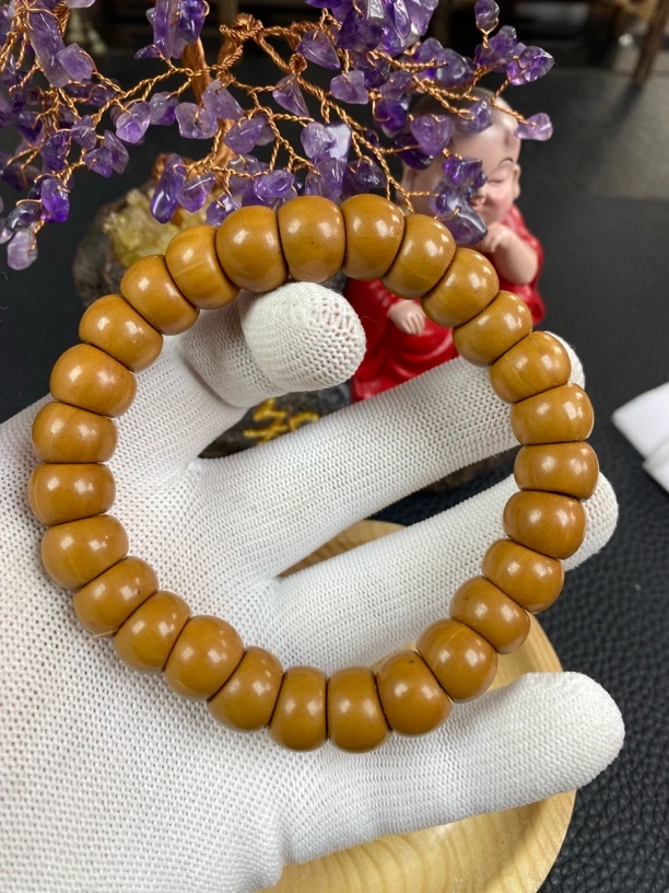 猴头雕刻大肠微瑕手串卡13 A059