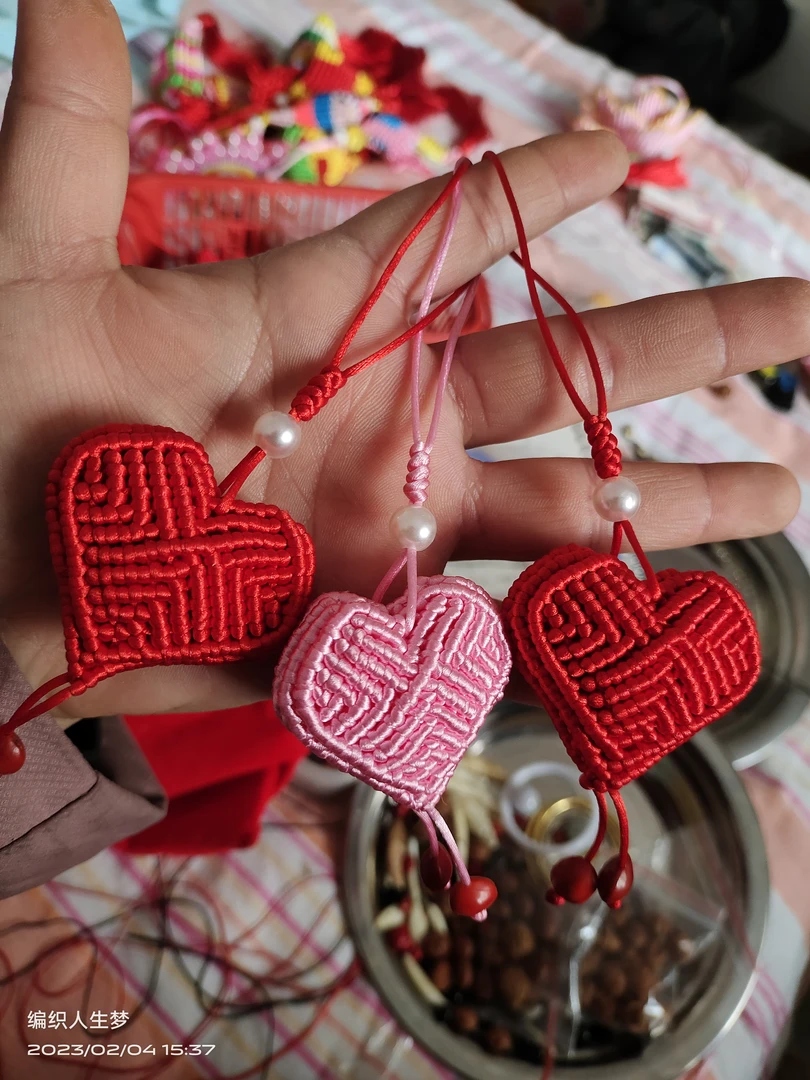 纯手工编绳钥匙扣车钥匙挂件爱心苹果草莓挂件