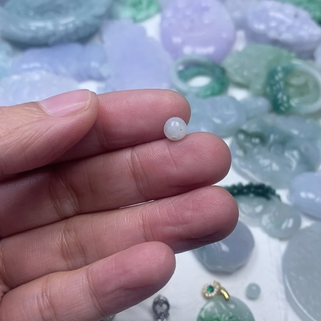 颈饰未镶嵌翡翠爱*奇翡翠