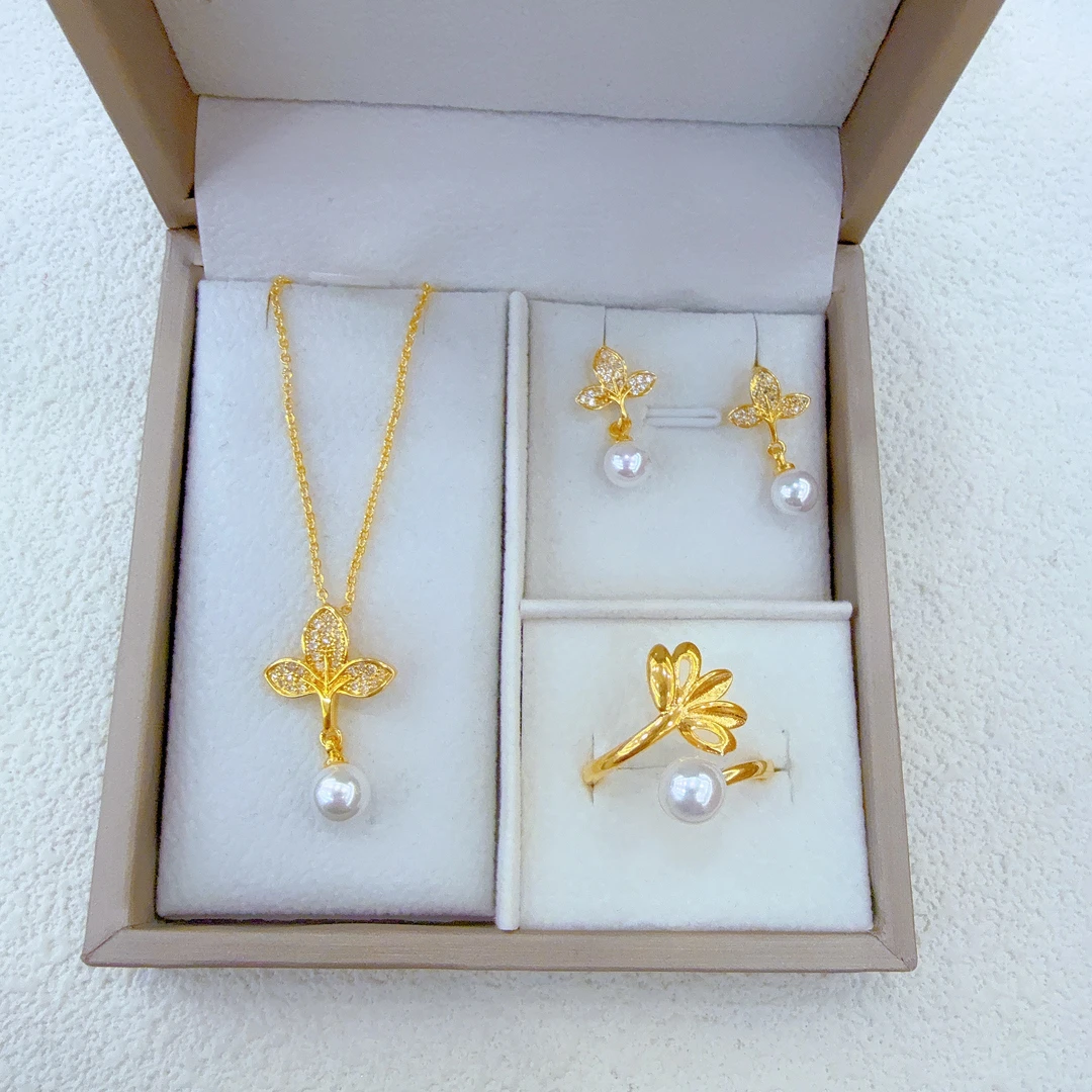 铜合金亚克力项链 新款精美时尚金子同款三件套首饰淑女气质百搭