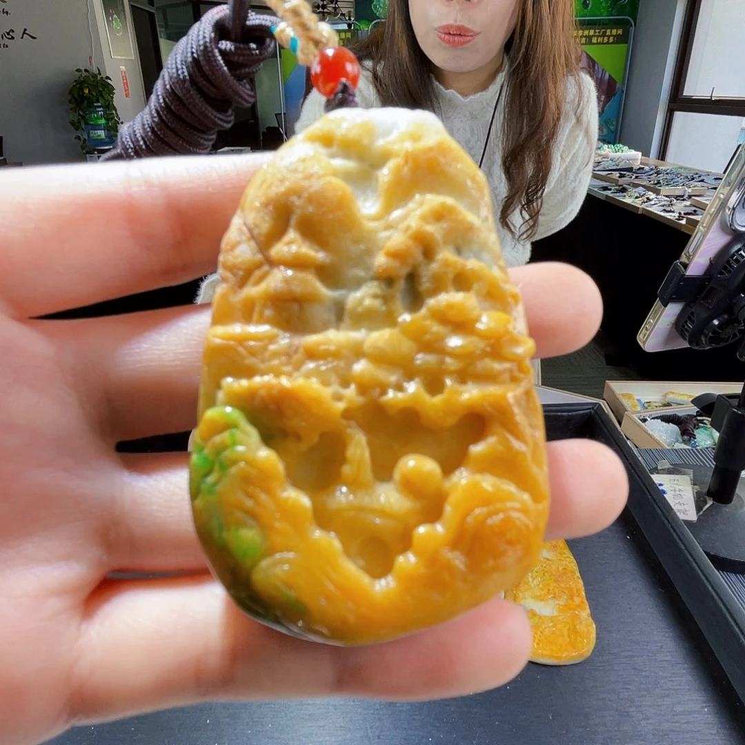 颈饰未镶嵌翡翠翡翠