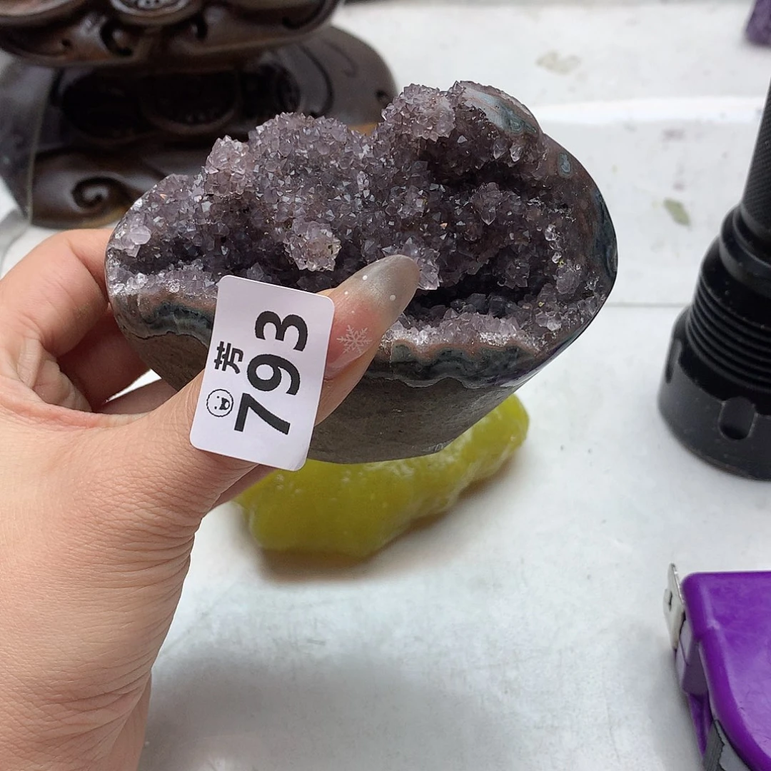 紫晶大型摆件（非配饰）未镶嵌