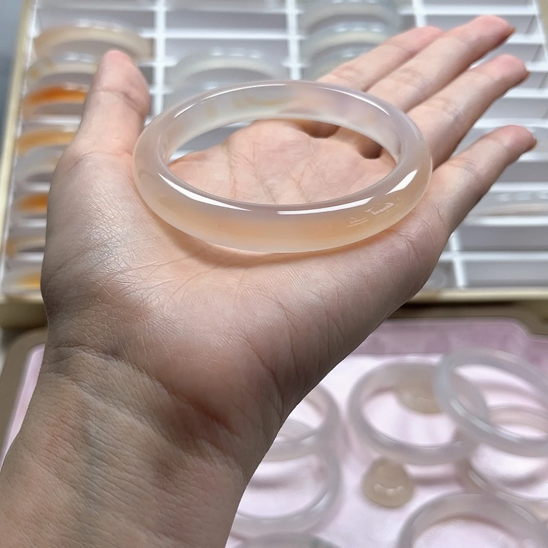 玛瑙/玉髓手镯未镶嵌a*c