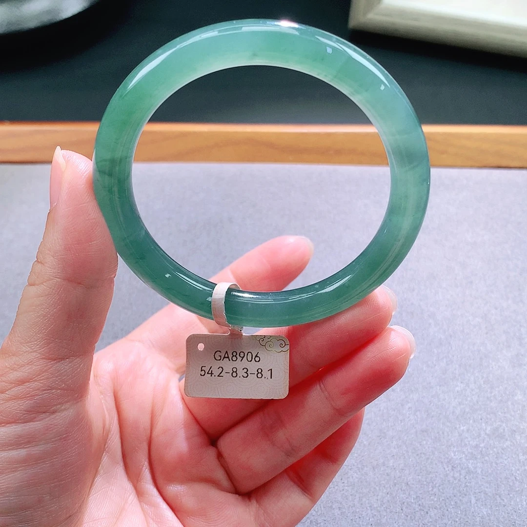 翡翠未镶嵌手镯天然翡翠手镯a货