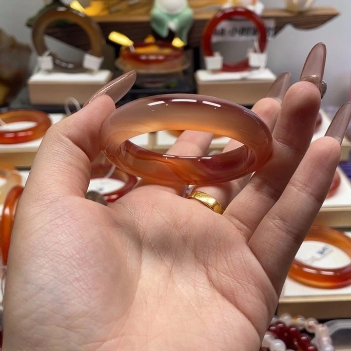 玛瑙/玉髓未镶嵌手镯