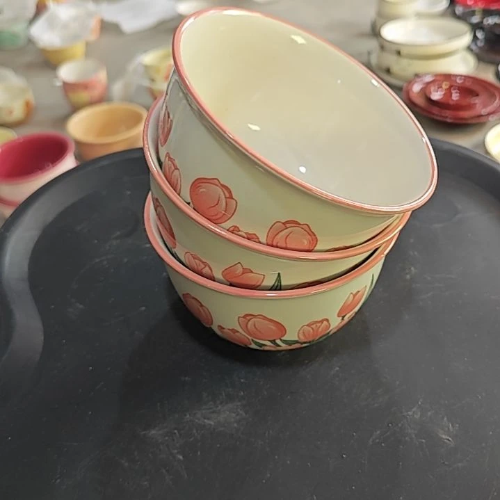 郁金香碗4.5寸3个