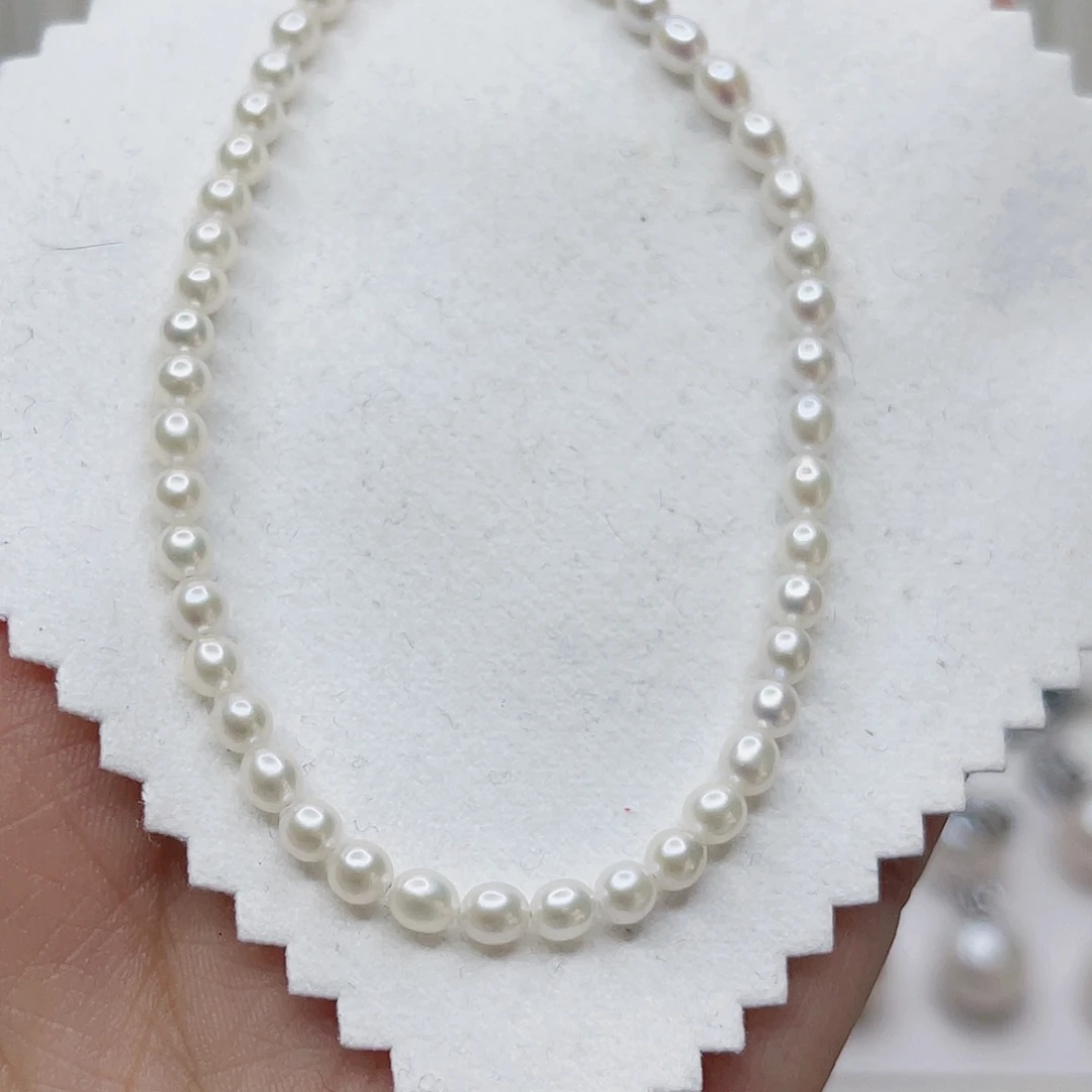 淡水珍珠颈饰未镶嵌