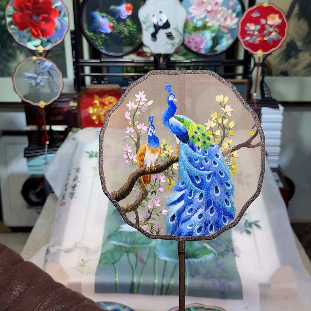 刺绣刺绣工艺精湛