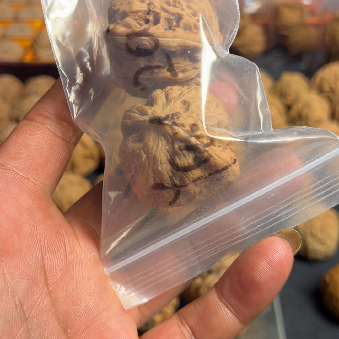 y***i吊坠文玩核桃43全品铁锤送楼
