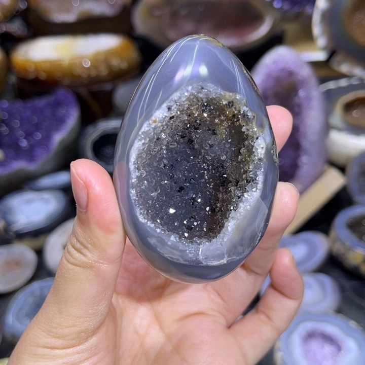 珠宝半成品水晶未镶嵌