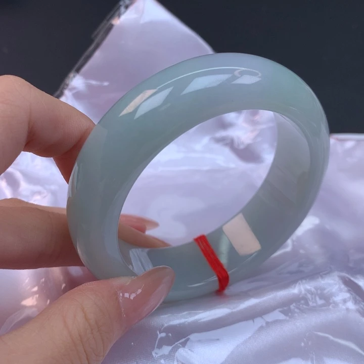 翡翠未镶嵌手镯56