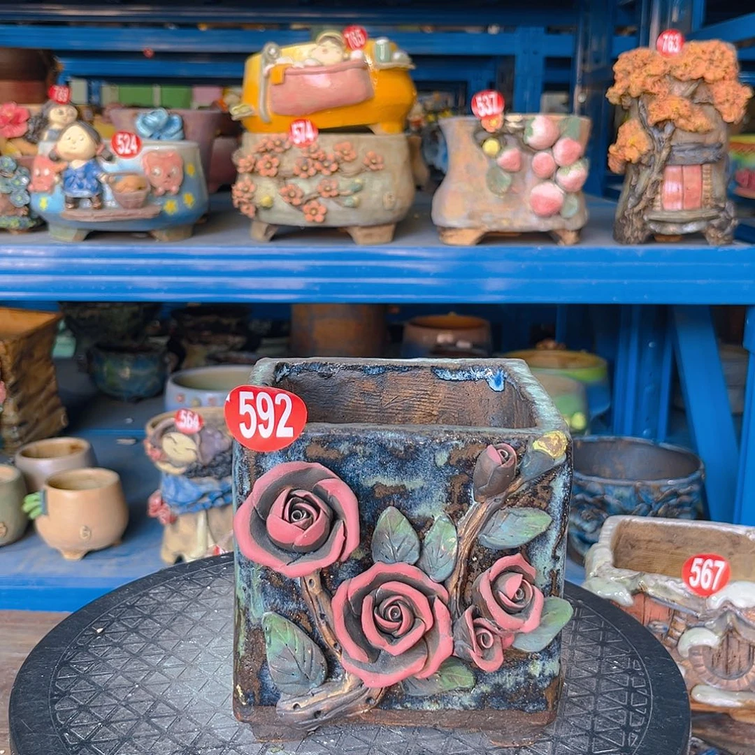 592 号手工花盆陶然花器
