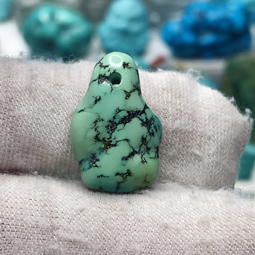 绿松石未镶嵌天然原矿 地大质检