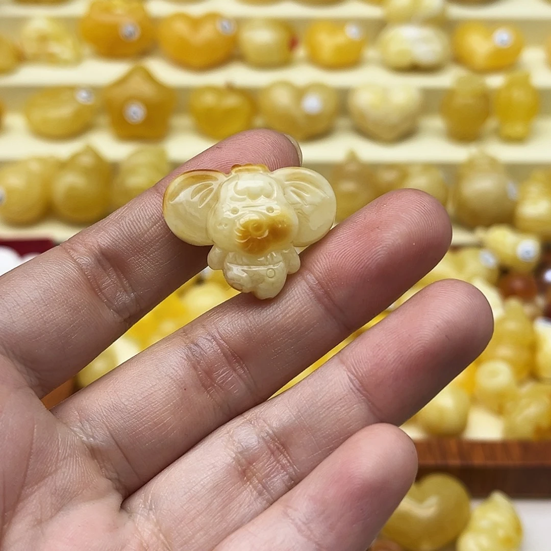 蜜蜡未镶嵌裸石天然