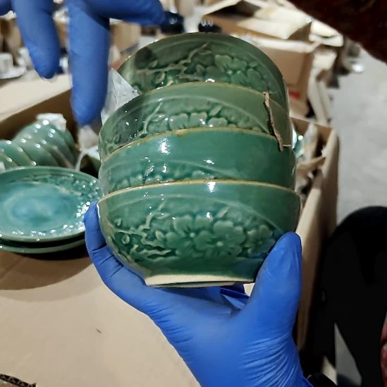 瓷片陶瓷盘子碗啥都有