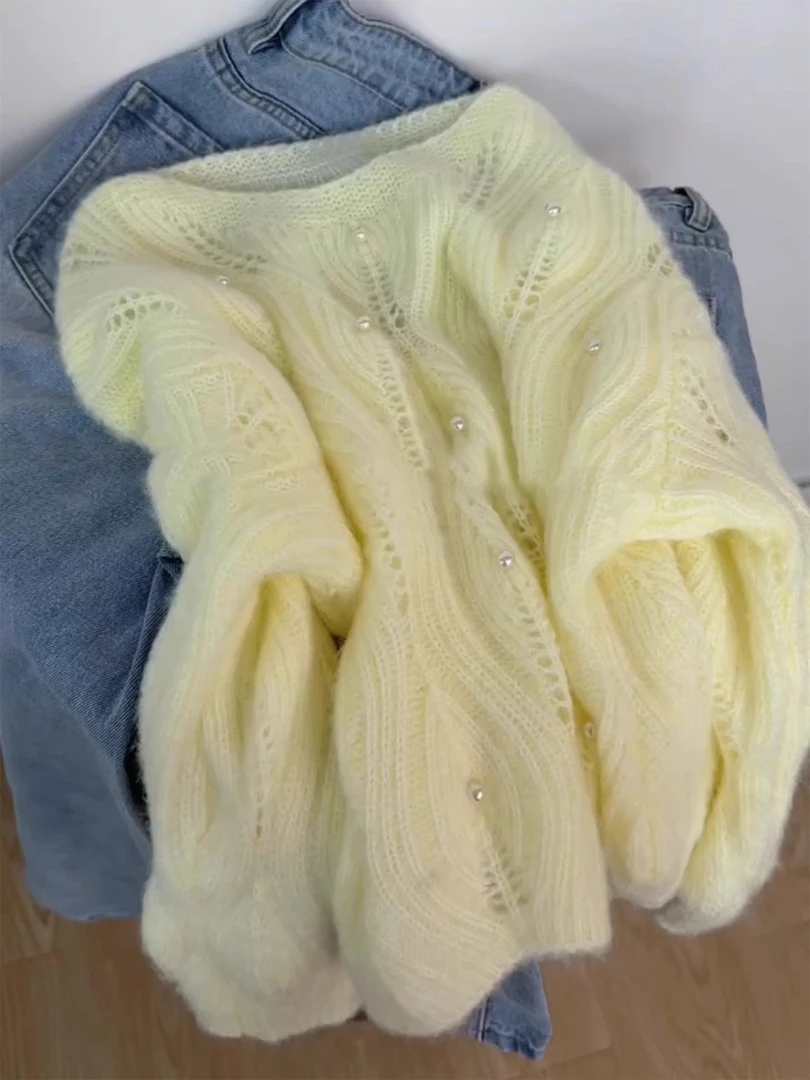 爆款时尚设计感镂空钉珠慵懒风毛衣秋冬女新款软糯针织衫长袖上衣