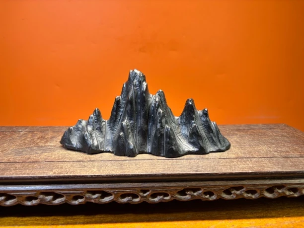 灵璧石案头摆件，笔架山，鱼缸造景，尺寸长度17宽度7高度8