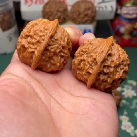 【闪购商品】手串文玩核桃39瓷娃娃