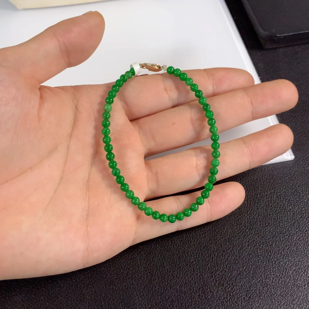 翡翠未镶嵌颈饰手串