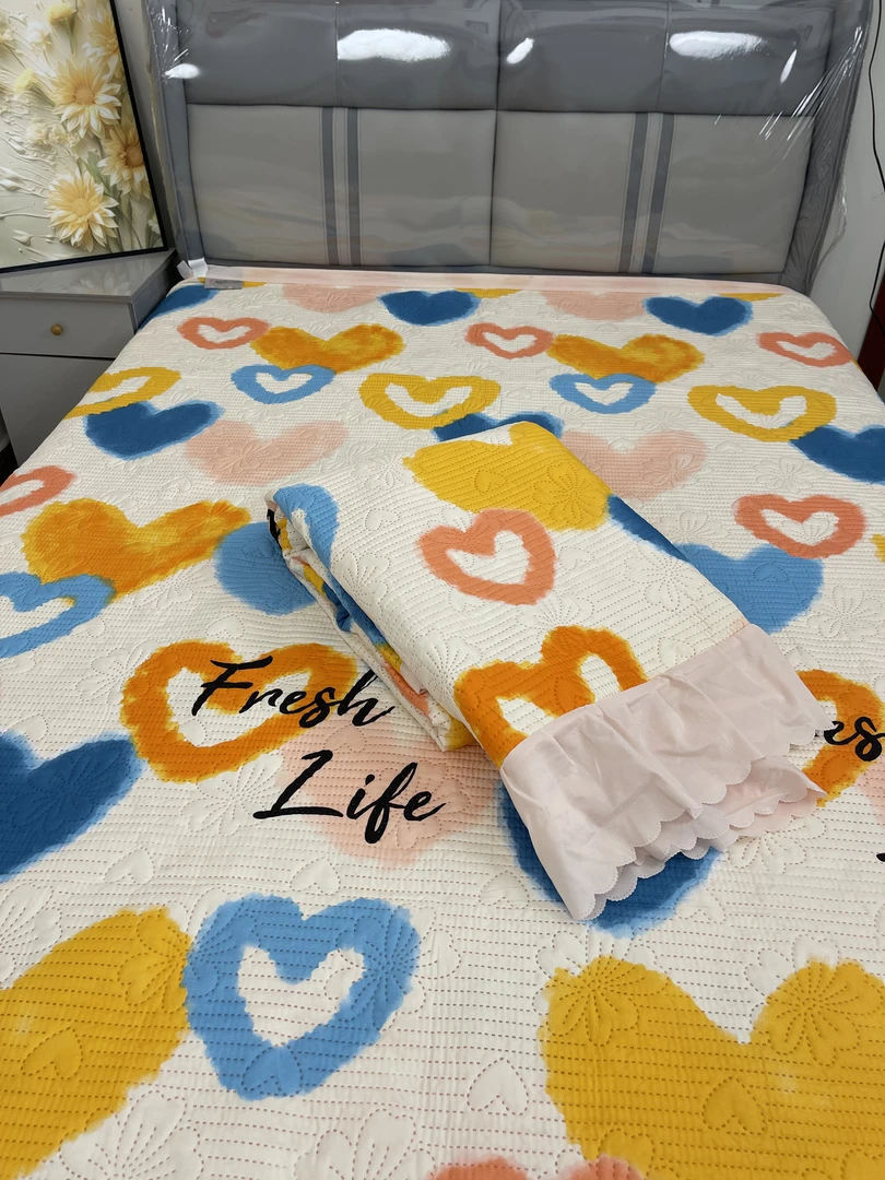 （爱心）四季款双面床裙200*230±5cm