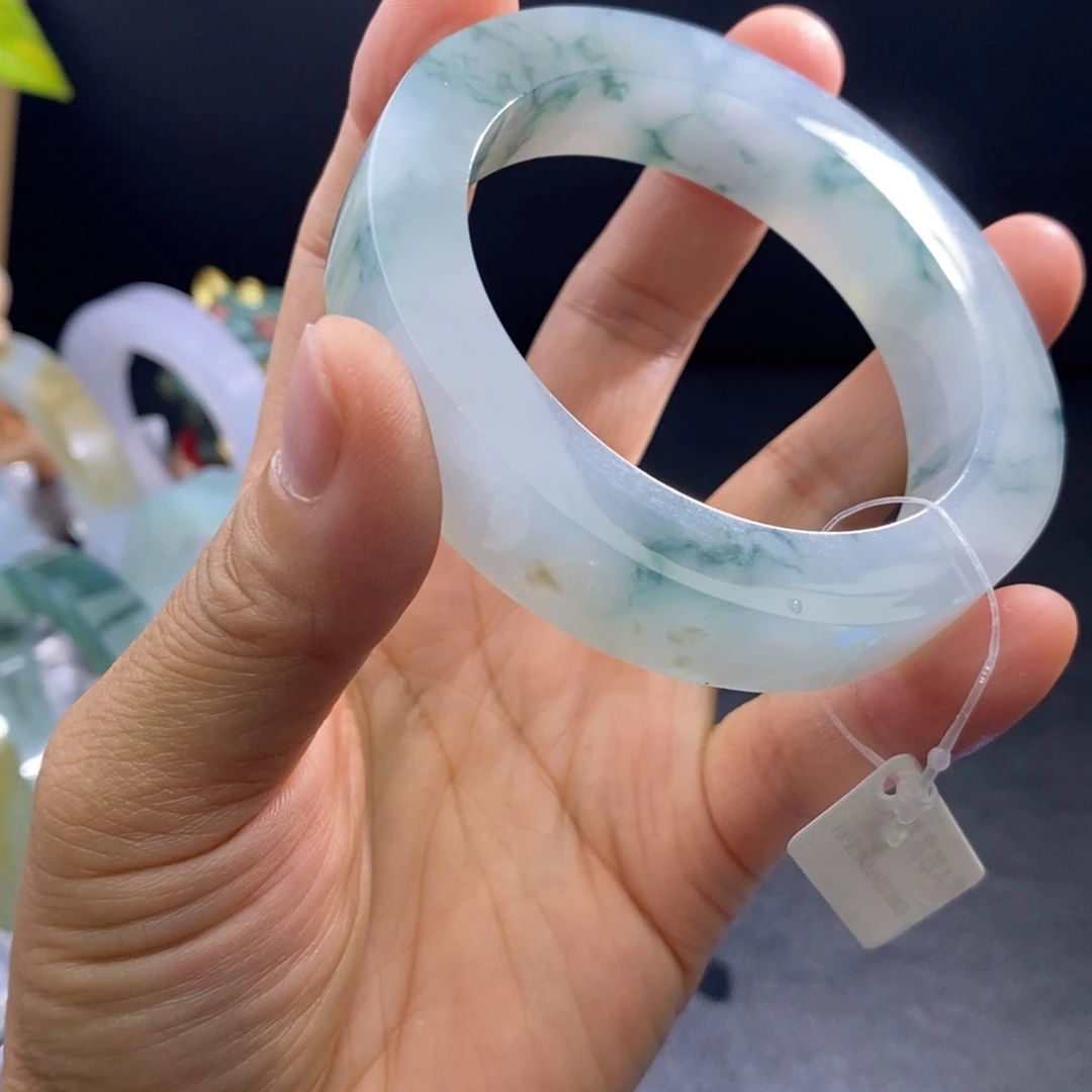 无***敌未镶嵌53-57定制翡翠