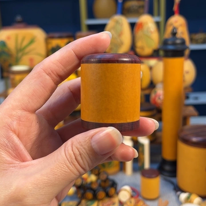 大叶紫檀（黑酸枝木类）