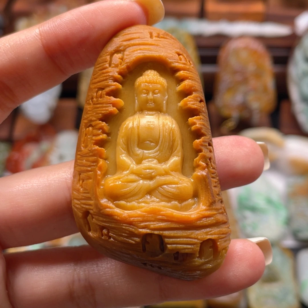 难***R定制翡翠未镶嵌翡翠