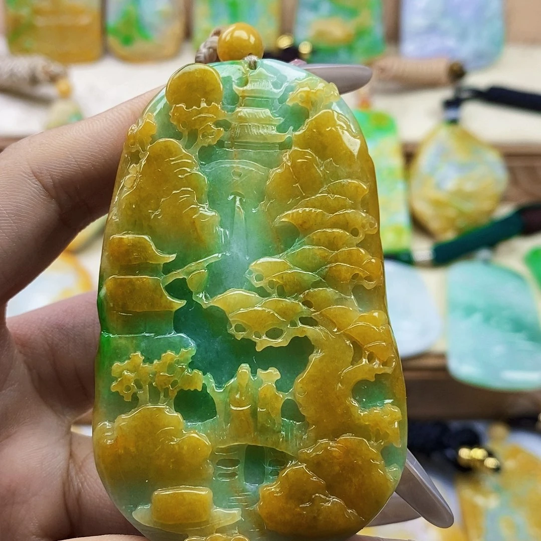 翡翠未镶嵌颈饰翡翠