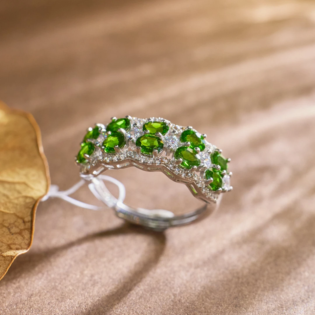 玉峰珠宝丨安娜【柔荑】透辉石戒指*S925镶嵌*W8860多样性发其一