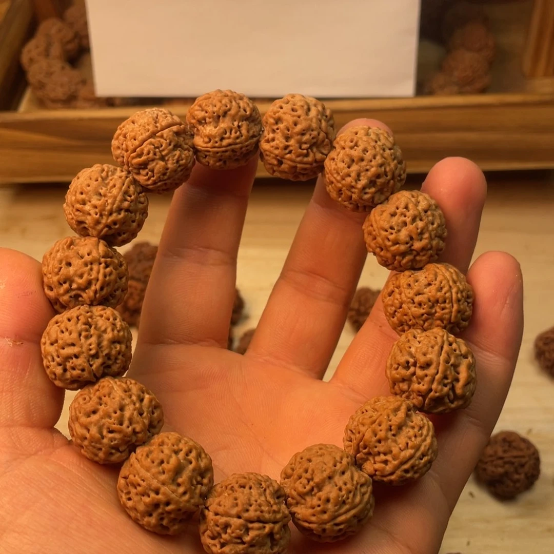 金刚菩提手串21mm满肉蜂王