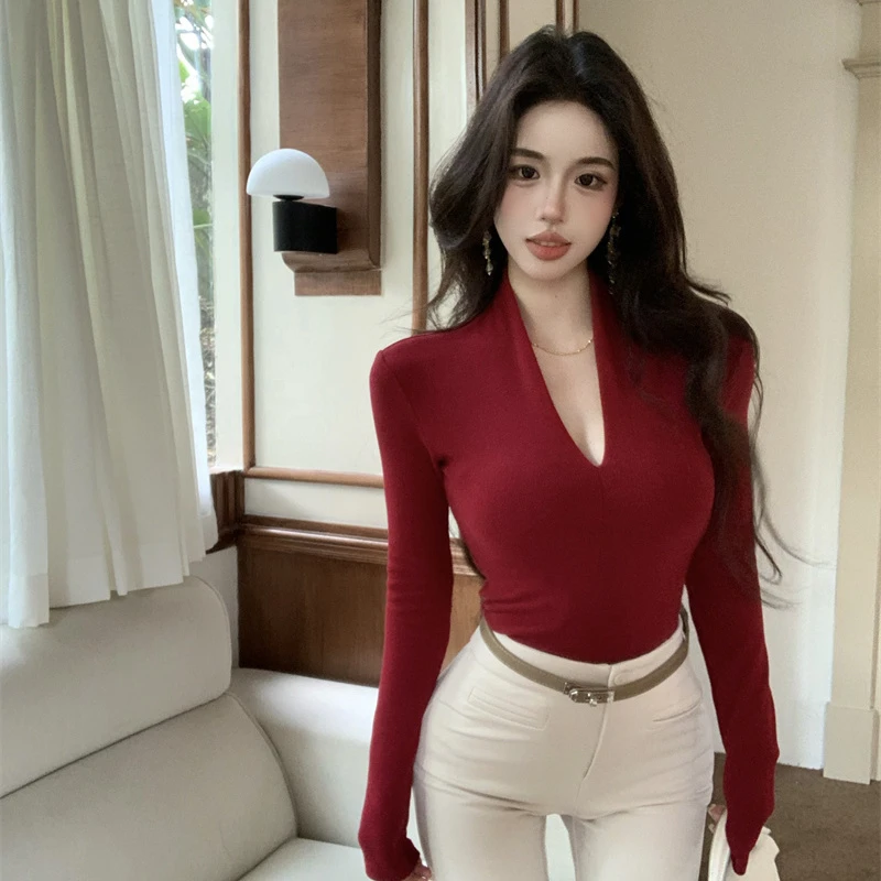2025秋冬季新款显瘦纯欲深V领打底衫内搭修身紧身T恤打底上衣长袖