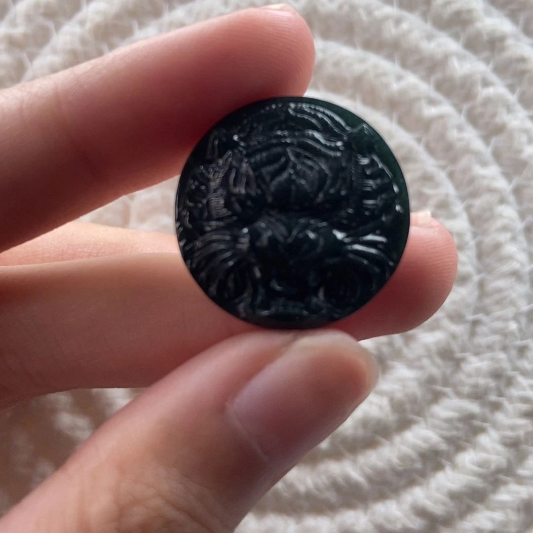 颈饰未镶嵌翡翠虎头